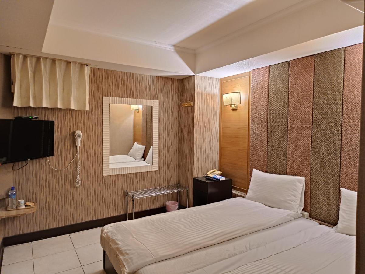 Hotel Fouquet Kota Hualien Bagian luar foto