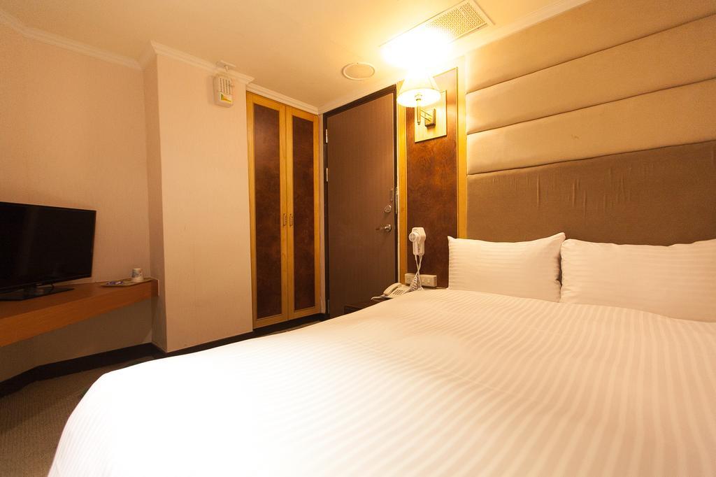 Hotel Fouquet Kota Hualien Ruang foto